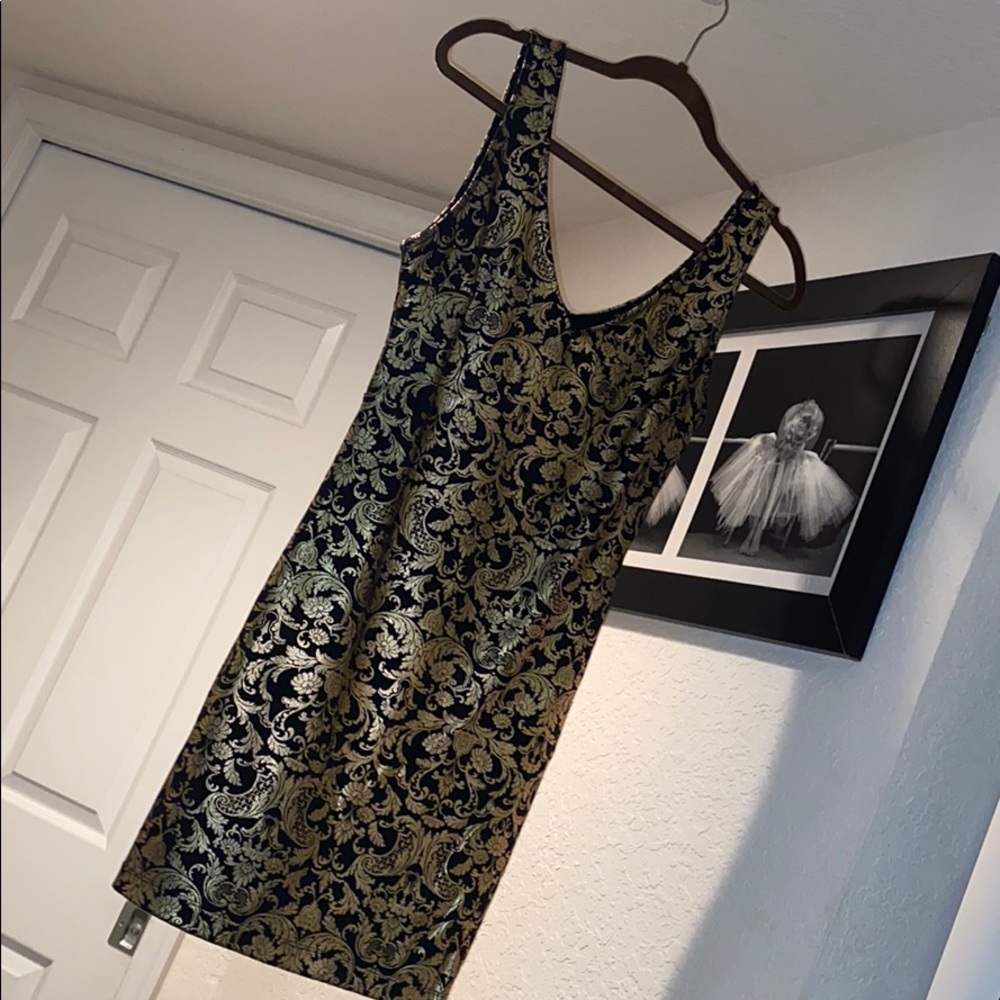 Baroque print dress